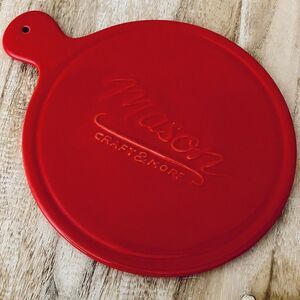 NWT Mason Craft And More Gorgeous Graphic Red Ceramic Round Trivet Pot Holder